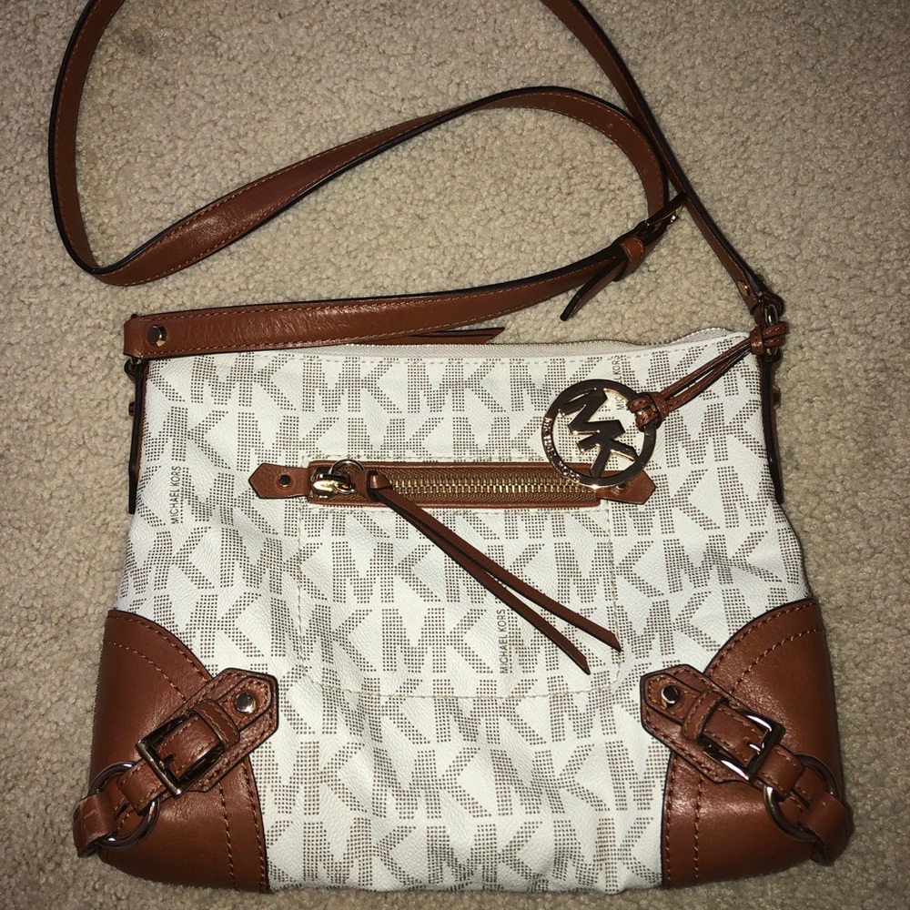 Michale Kors purse